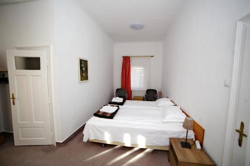 Guesthouse Casa Baciu - image 7
