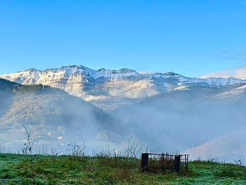 Tuvākā izklaides vieta, Troi Landetxea, Casa Rural con Vistas a Aralar y Aizkorri, Goierri in Mutiloa