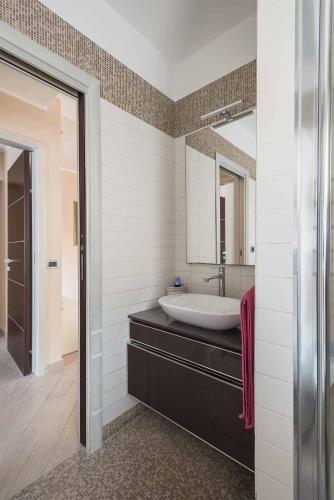 Guidonia back in RHome - Int 1