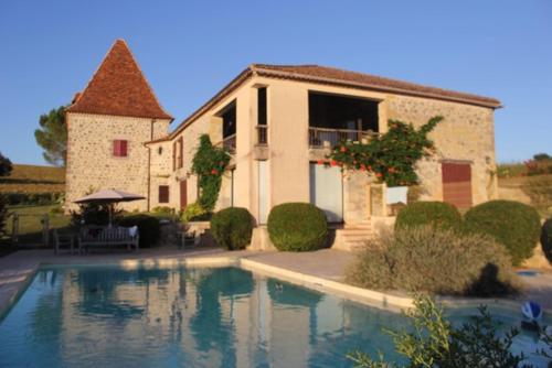 Grande ferme restaurée 18ème siècle à deux pas de Condom et Nérac Tennis Piscine cottage Francescas