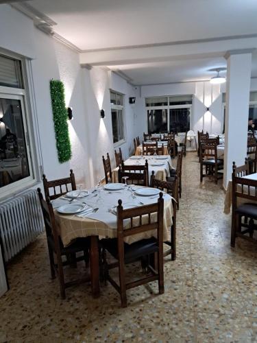 Restorāns, Hostal San Miguel in Ardón