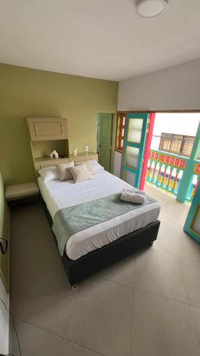 Hotel Chromatic