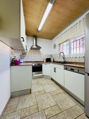 廚房, Acogedor chalet con jardín perfecto para familias (Acogedor chalet con jardin perfecto para familias) in 彭尼斯科拉鎮中心