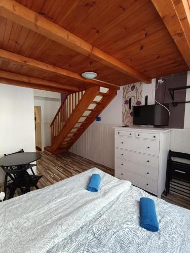 Liechtenstein Apartments - image 9