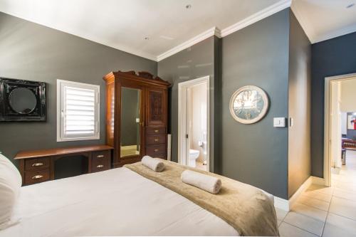 Millwood Apartment - image 8