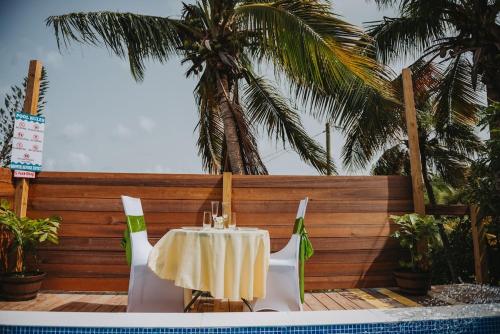 The Local Experience-Zaboka Apartment in ลาบอรี