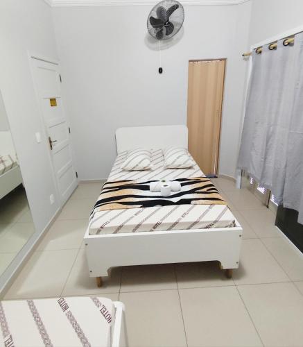 Hotel Amanhecer -650M DA FERINHA DA MADRUGADA ,1,3 KM DA 25 DE MARÇO, 550M DO MERCADÃO MUNICIPAL ,1,1 KM DA ESTAÇÃO DA LUZ – Sao Paulo, MA
