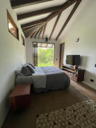 Three-Bedroom House image 10