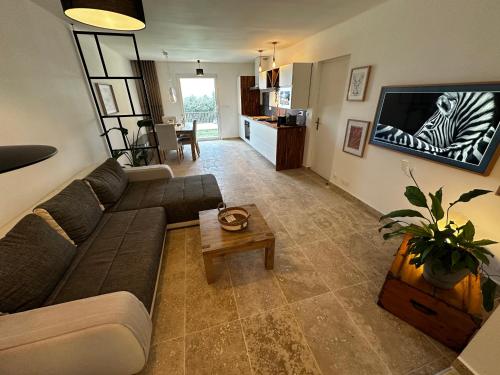 Villa Horizons - Grande maison vue mer avec piscine 15mn à pieds de la plage - Location saisonnière - La Seyne-sur-Mer