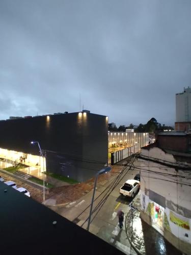 View, Departamento en microcentro 3er piso con balcon in Barrio Centro