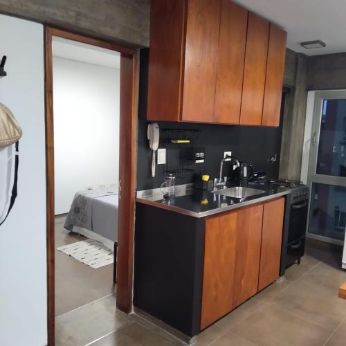 Kitchen, Departamento en microcentro 3er piso con balcon in Barrio Centro