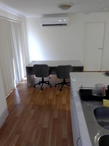 Konyha, Budget Ceduna in Ceduna