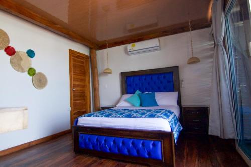 1 double bed