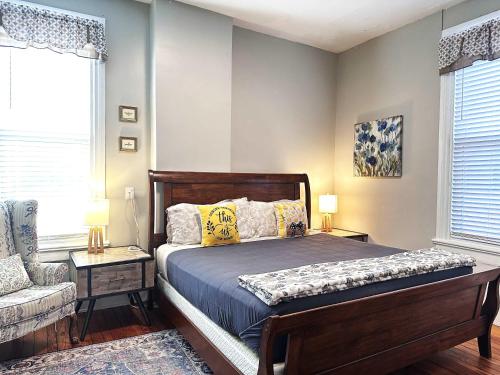 Urban Bloom King Bed 2TVs Free Parking Museums
