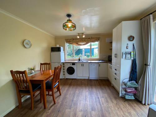 Glascroft Gardens - Bed & Breakfast in Patea