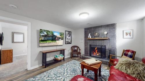 Charming four bedroom home with large yard and plenty of room for family Charming four bedroom home with large yard and plenty of room for family