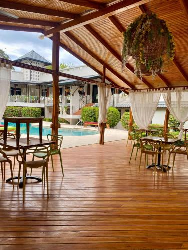 View, Parti Gras Hotel & Villas en Playa Potrero in Potrero