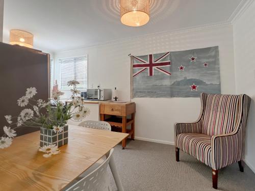 6 Beds 2 Bathrooms Private Holiday Home