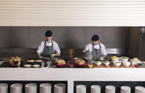 โอ๊ควัลเลย์ รีสอร์ท วัลเลย์ วิลเลจ (Oakvalley Resort Valley Village) in ชีจอง-มย็อน