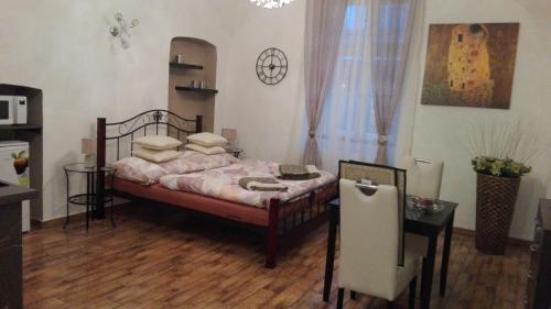 Apartment Jakubská 676 - image 3