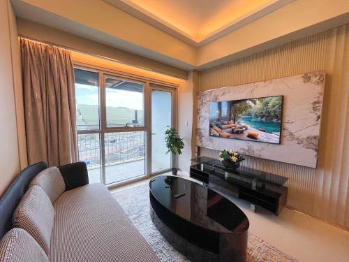 Spacious 1BR near Airport across Okada, Solaire, Manila