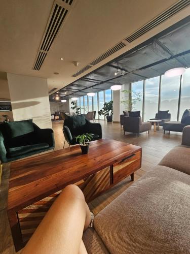 Restaurant, The Residences at BCCT in Bonifacio Global City (BGC) / Taguig