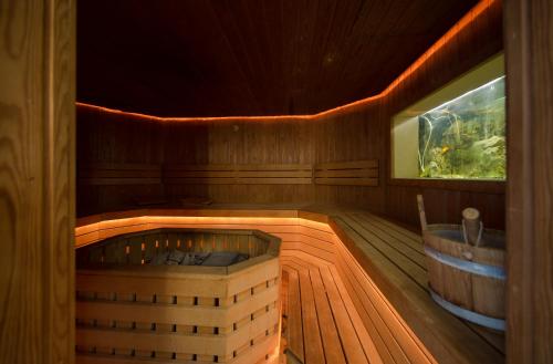 65664490 Hotel Quisisana