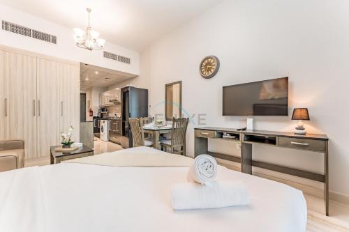 City View Studio Minutes to Burj Khalifa, Elite Business Bay Residence by Deluxe Holiday Homes, Dubaï (photo 7)