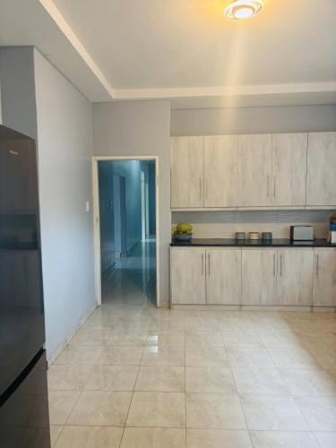Mpande - The Roots Your Home Away from Home in บูลาวาโย