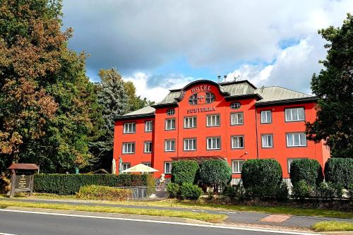. Active & Wellness Hotel Subterra