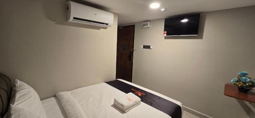 Enrich Hotel Semenyih by uBook