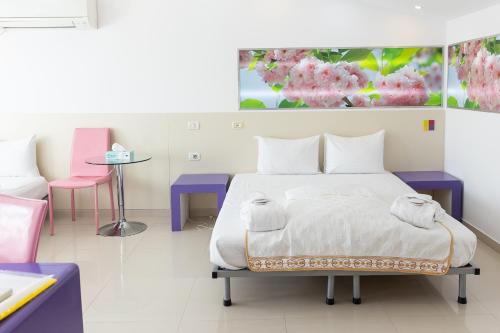 Hotel Christina Plus - image 8