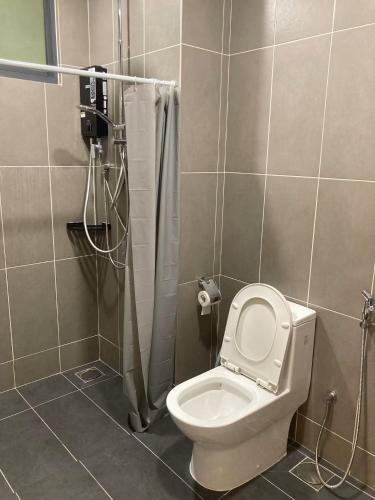 Greenfield Residence Sunway Pyramid - image 4