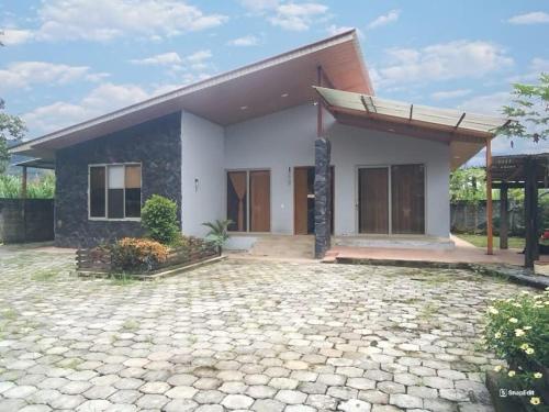 Carachula Guesthouse
