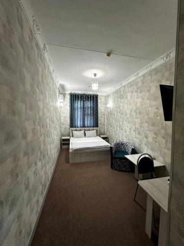 Bed, AVESTO Hotel in Urgench