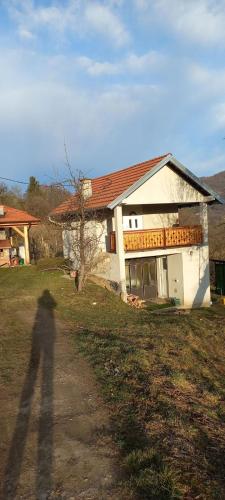 . Smeštaj Miražinke