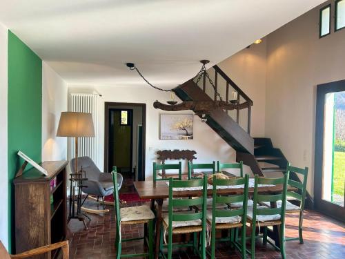 Gem in the nature- huge garden & view in Rovio