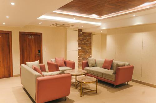 ล็อบบี้, New Hotel Snow Crest in บาดรินารถ