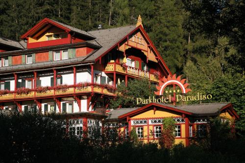 Parkhotel Sole Paradiso - Hotel - San Candido