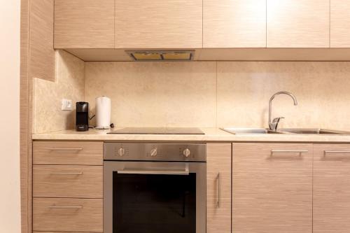 Spanish Steps Luxury Apartment, Рим (фото 8)