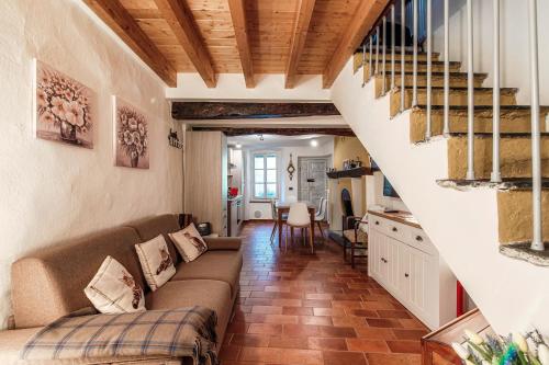 Willow House by Quokka 360 - in the heart of Sala Comacina - Apartment