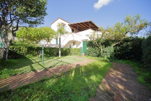 Villa Globo Mondello, Palermo