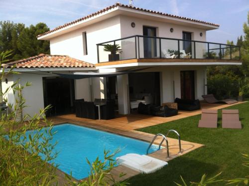 Villa with Sea View