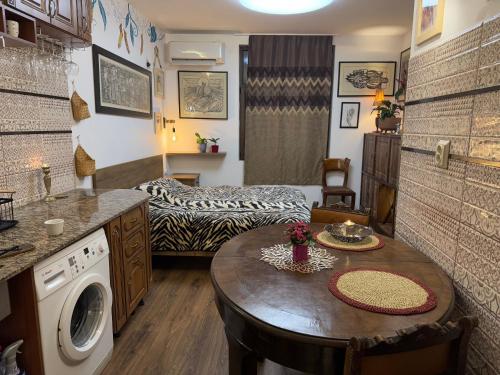 Mini Hotel - image 9