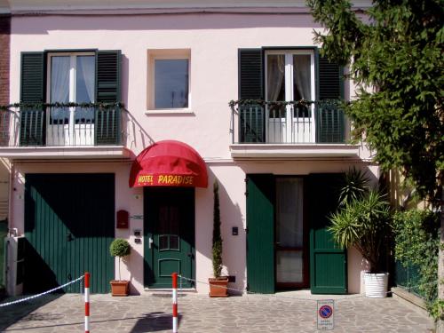  Affittacamere Paradise, Pension in Forlì bei Corleto