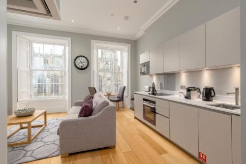 Destiny Scotland - Princes Street Residence - image 2