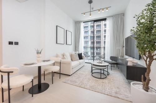 60 m² Talo alueella Jumeirah Lakes Towers, 1 makuuhuone(tta), 1 yksityistä kylpyhuone(tta) (Silkhaus Classic 1BDR Apartment | Binghatti House) in Jumeirah Village Circle