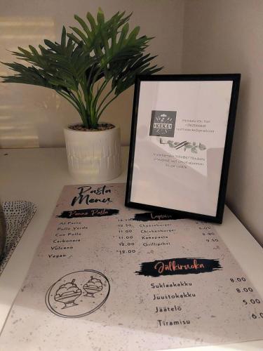 Peaceful studio, great location, free parking