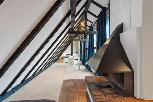 Worker Apartment Goch in กอช