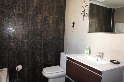 Sunny Apartment Al-Sakia, Quarteira, Vilamoura